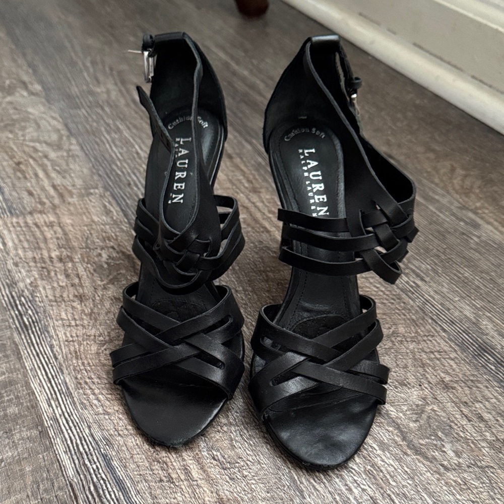 Good cond. Ralph Lauren cushion soft strappy heeled sandals. Black. Size 6.5